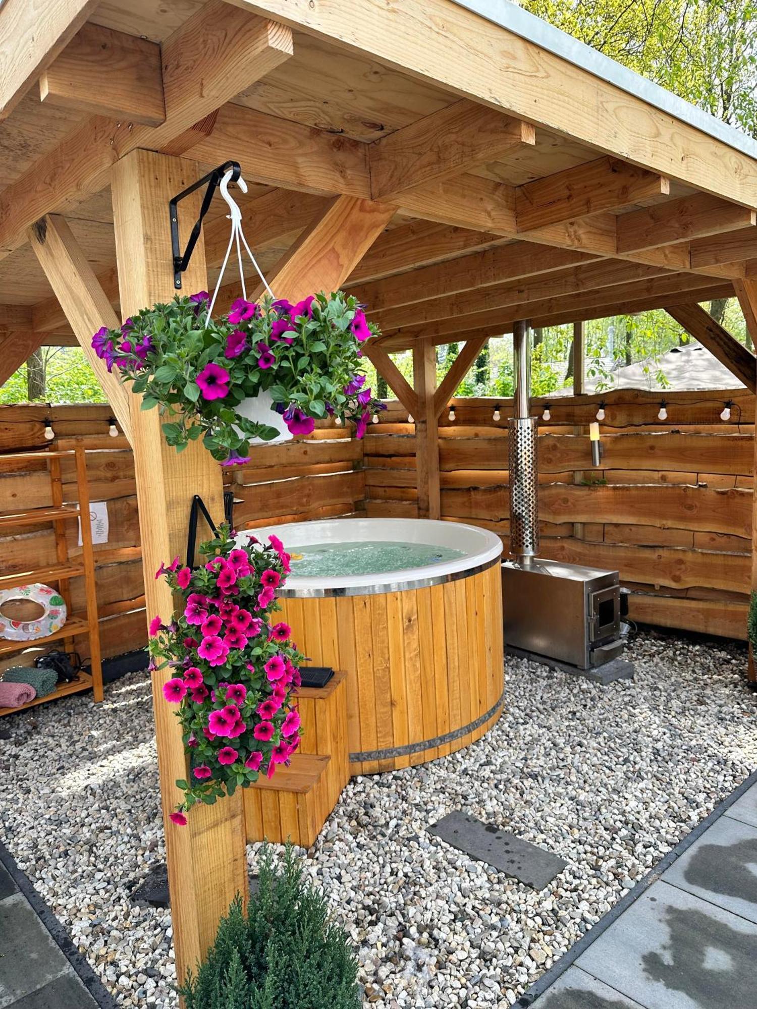 Chalet Harmony Prive Wellness Putten Rom bilde